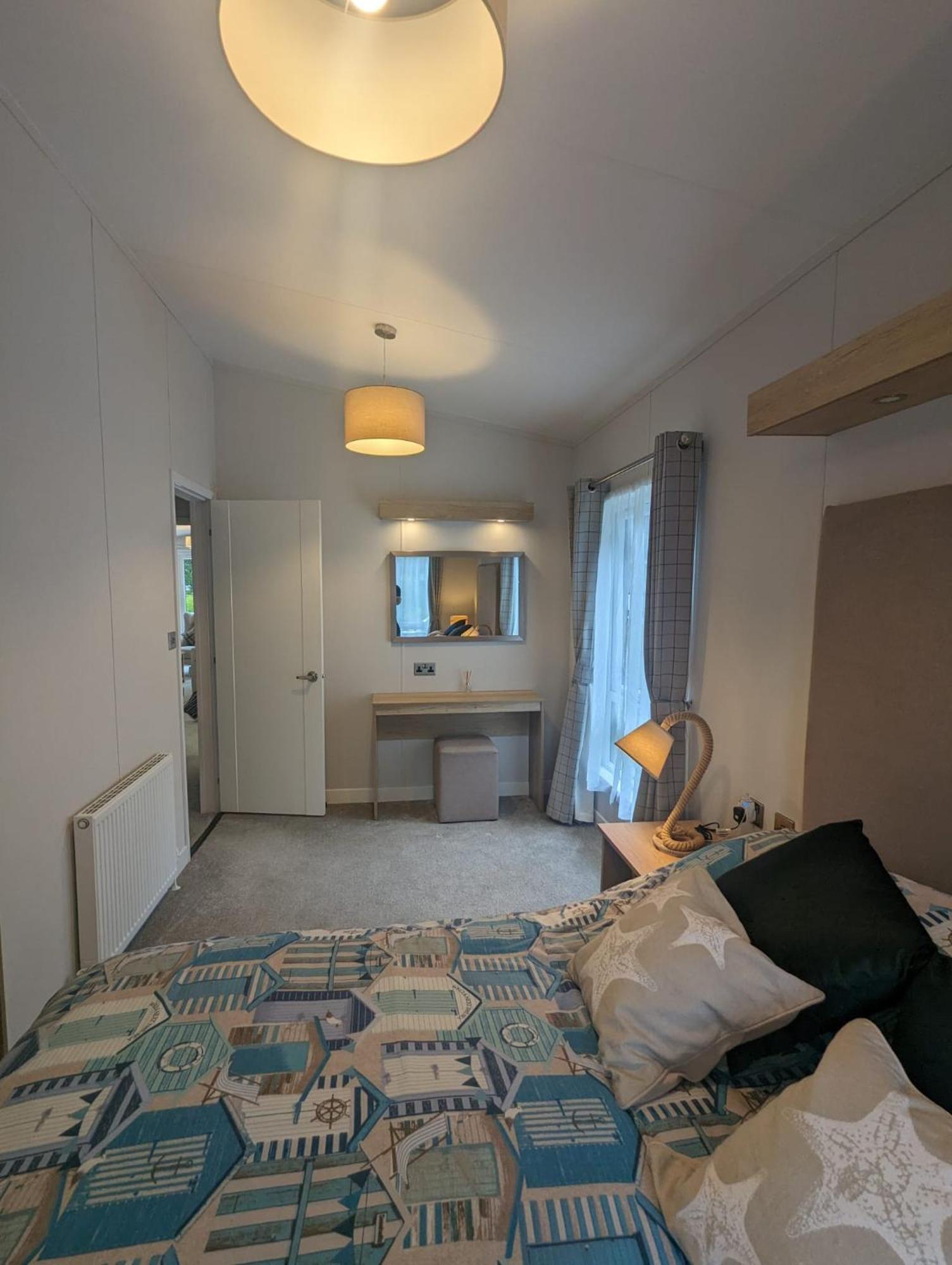 Luxury Stunning Sensation Lodge On 5 Star Shorefield Country Park New Forest Entertainment And Leisure Passes Included Мілфорд-он-Сі Екстер'єр фото